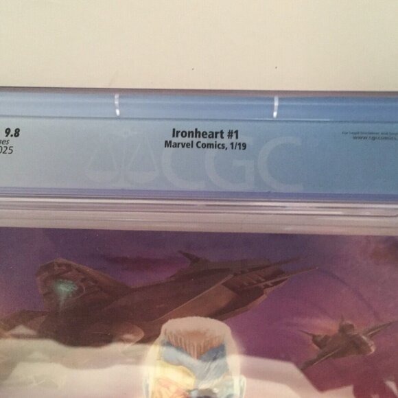 2019 Marvel Comics RiRi Williams Iron Heart #1 CGC 9.8 - Picture 7 of 7